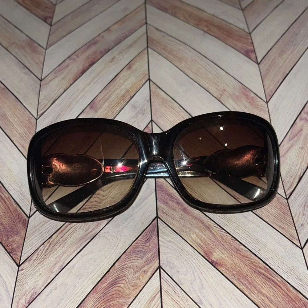 Kate Landry brown tort shell wrap oversized Sunglasses